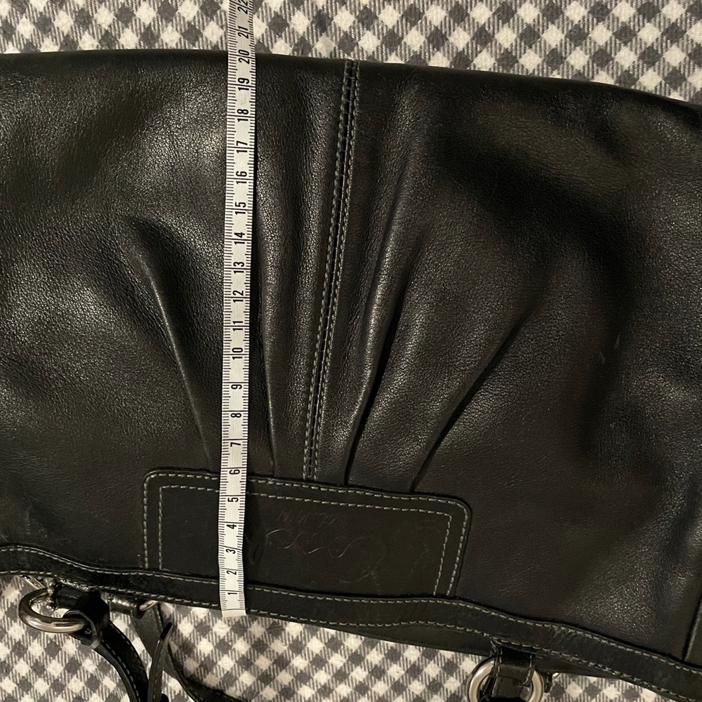 Coach purse - Picture 3 of 8